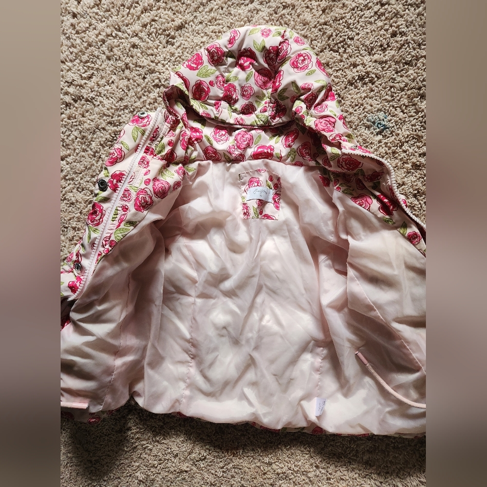 Covered In Roses Coat - Picture 4 of 6